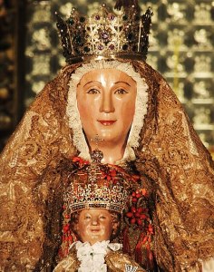 La Virgen de los Reyes